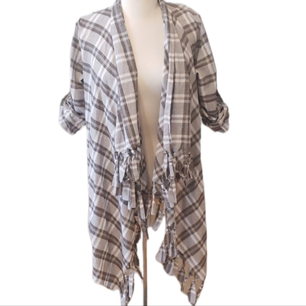 Ladies Small Oversized Brown and Gray Plaid Fringed Cardigan [10]